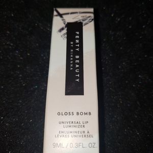 Fenty Beauty Gloss Bomb